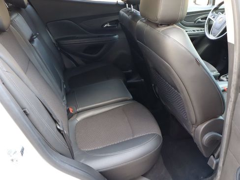 Used 2019 Buick Encore Preferred FWD image 17