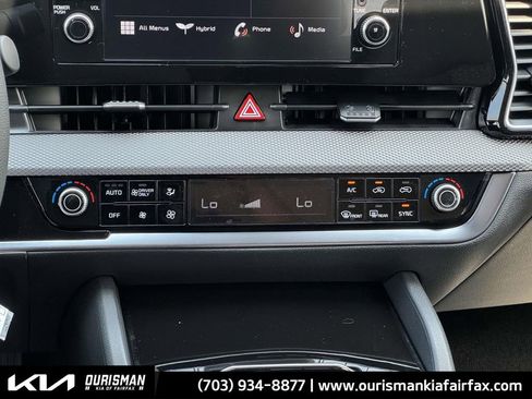 New 2025 Kia Sportage LX image 11