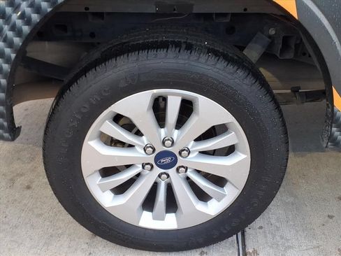 Used 2015 Ford F150 2WD SuperCrew image 7