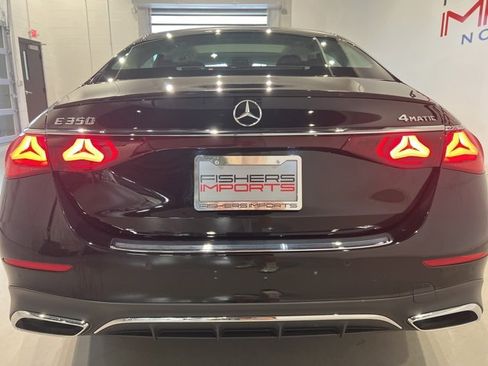 Used 2025 Mercedes-Benz E 350 4MATIC Sedan image 8