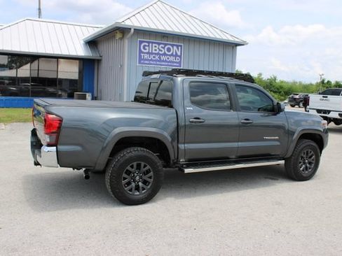 Used 2023 Toyota Tacoma SR5 RWD image 12