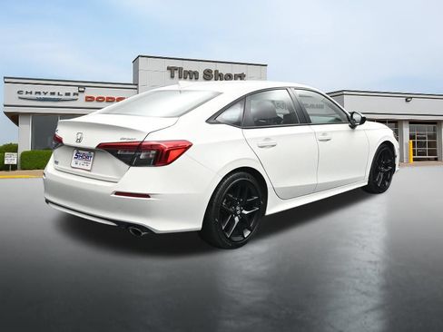 Used 2024 Honda Civic Sport image 5