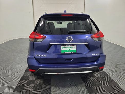 Used 2017 Nissan Rogue SV w/ Sun & Sound Touring Package AWD/4WD image 6