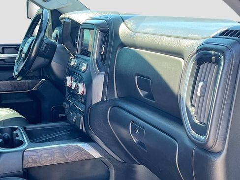 Used 2020 GMC Sierra 2500 Denali w/ Denali Ultimate Package AWD/4WD image 31