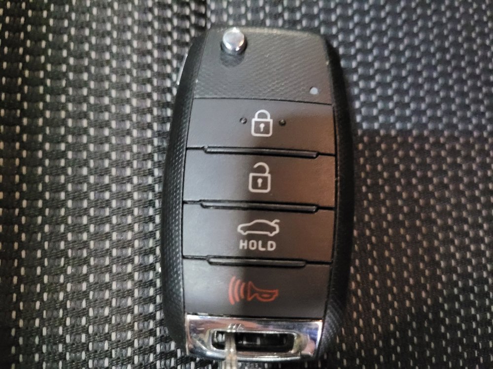 Used 2017 Kia Forte LX FWD image 32