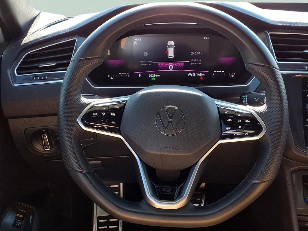 Used 2024 Volkswagen Tiguan SE R-Line w/ MDO Package, Three-Row FWD image 20