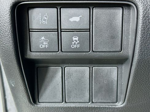 Used 2017 Honda CR-V EX-L image 17