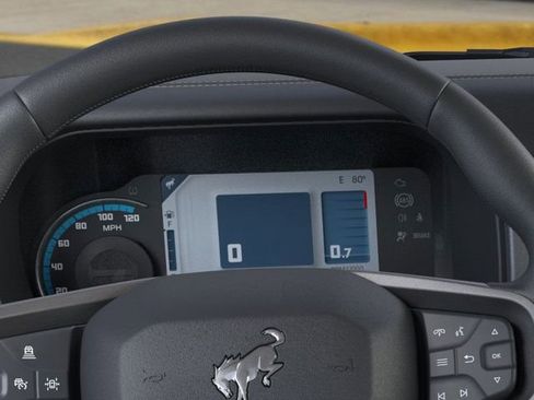 New 2025 Ford Bronco Badlands image 13