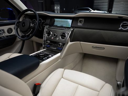 Used 2019 Rolls-Royce Cullinan AWD/4WD image 62