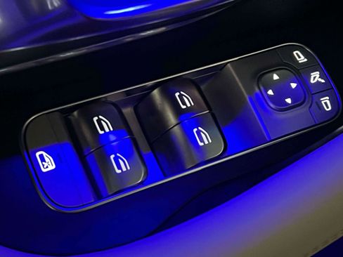 Used 2025 Mercedes-Benz GLE 450e 4MATIC image 20