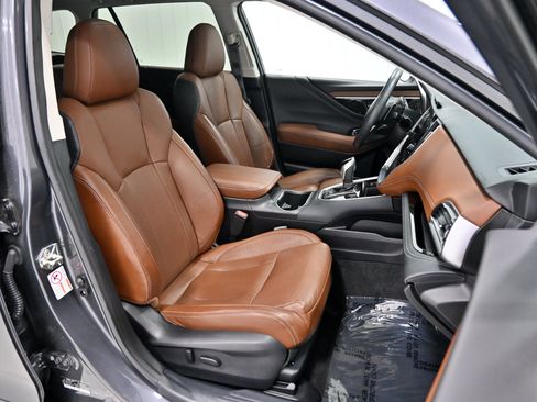 Used 2020 Subaru Outback Touring XT AWD/4WD image 28