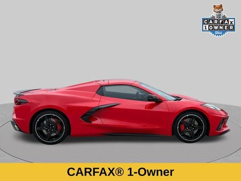 Used 2022 Chevrolet Corvette Stingray Preferred Conv w/ Z51 Performance Package RWD image 3