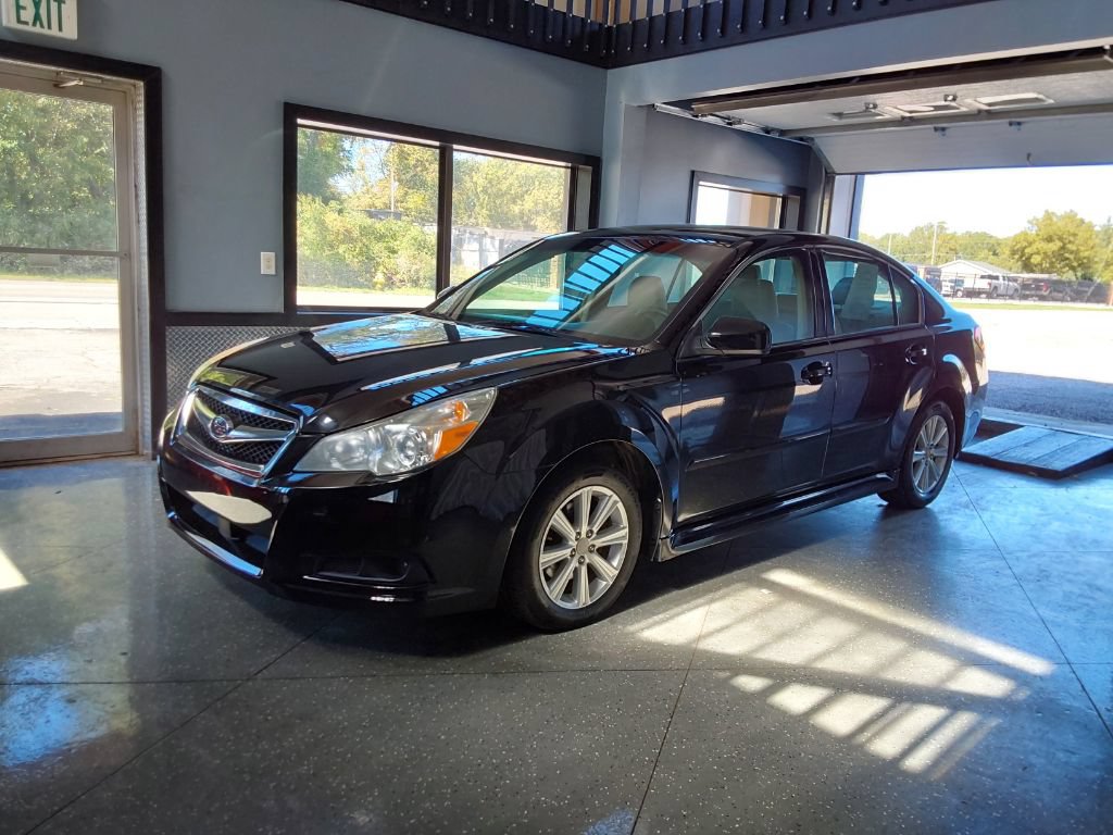 Used 2012 Subaru Legacy 2.5i w/ Alloy Wheel Pkg AWD/4WD image 9