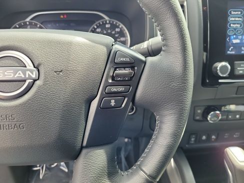 Used 2023 Nissan Frontier SV w/ SV Convenience Package RWD image 22