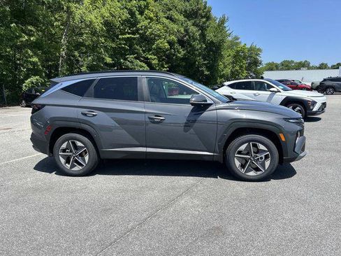 New 2026 Hyundai Tucson SEL AWD/4WD image 2