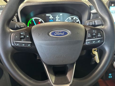 Used 2024 Ford Maverick XLT FWD image 11