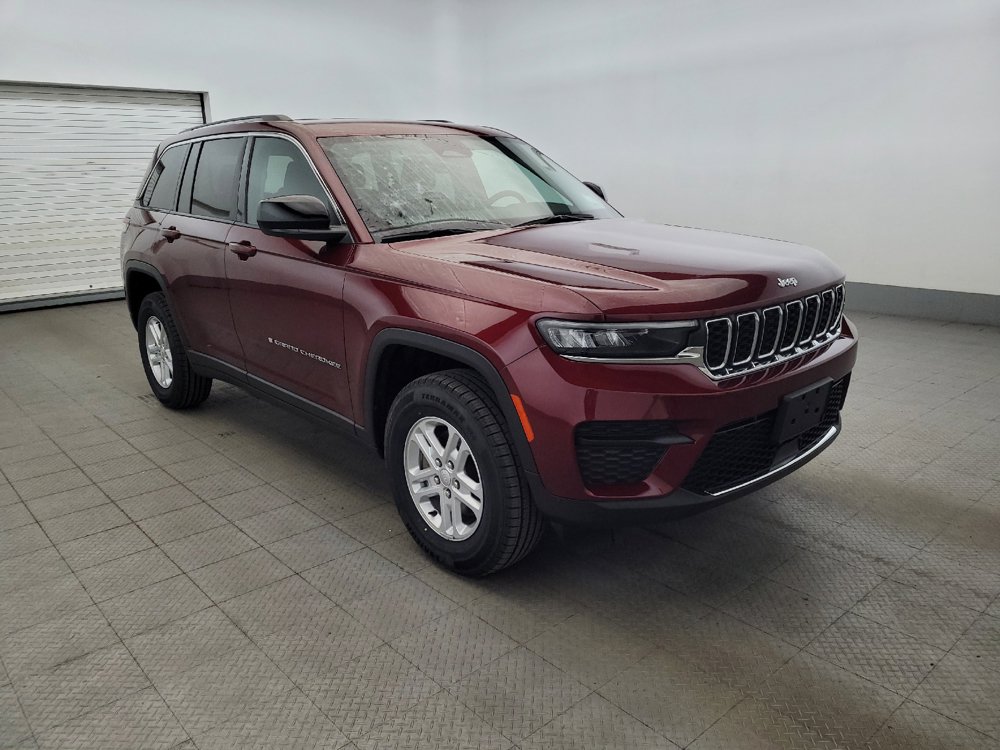 Used 2023 Jeep Grand Cherokee Laredo w/ Luxury Tech Group I AWD/4WD image 13