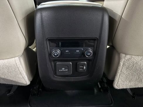 Used 2021 Buick Enclave Essence w/ Sound and Sites Package image 29