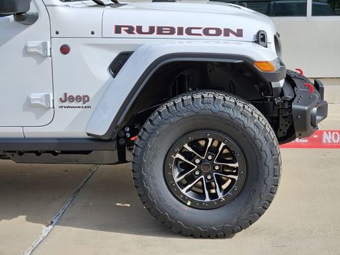 New 2026 Jeep Wrangler Unlimited Rubicon image 6