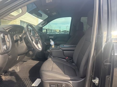 Used 2020 GMC Sierra 1500 Elevation w/ Elevation Value Package image 10