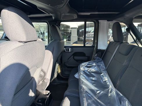 New 2026 Jeep Wrangler Unlimited Sport AWD/4WD image 16