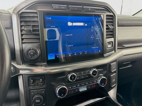 Used 2021 Ford F150 Lariat image 15