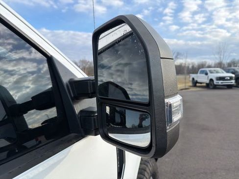 Used 2019 Ford F250 XL w/ STX Appearance Package image 5