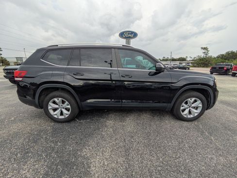 Used 2018 Volkswagen Atlas SE AWD/4WD image 3