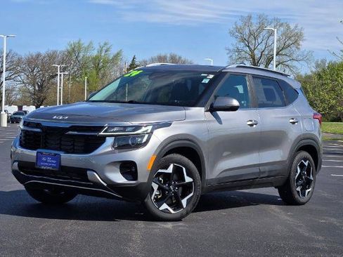 Used 2024 Kia Seltos EX AWD/4WD image 1