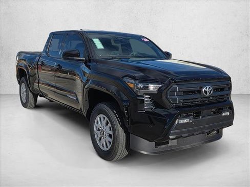 New 2025 Toyota Tacoma SR5 image 7