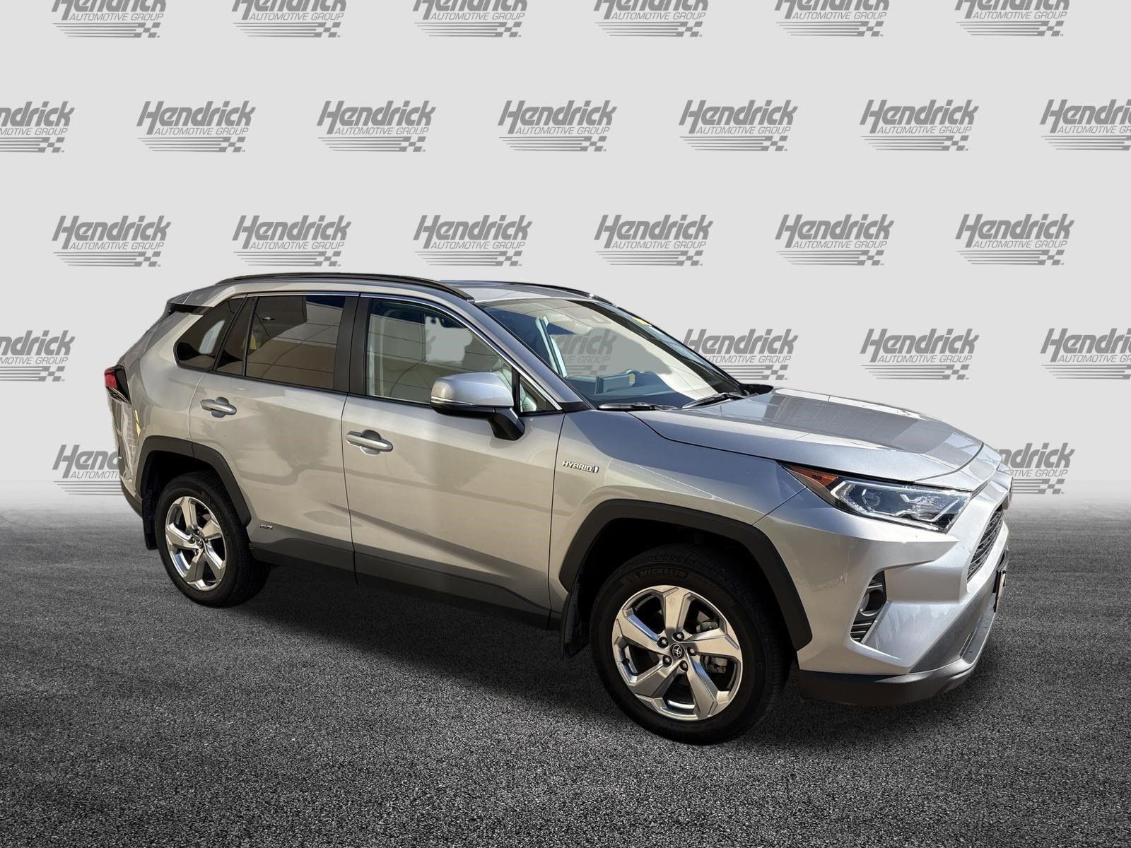 Used 2021 Toyota RAV4 XLE Premium AWD/4WD image 2