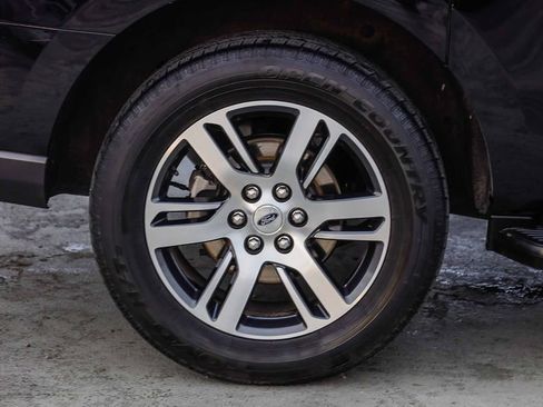 Used 2024 Ford Expedition Max Limited image 12