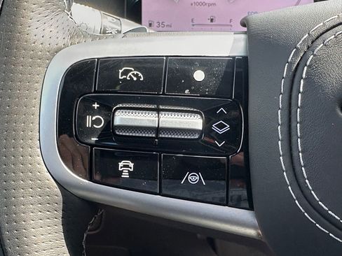 Used 2026 Genesis GV80 3.5T e-SC image 32