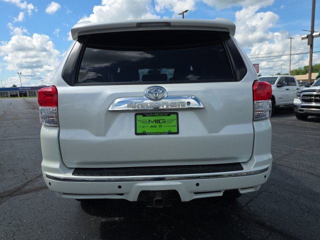 Used 2010 Toyota 4Runner SR5 RWD image 6