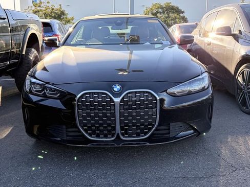 Used 2024 BMW 430i Convertible image 2