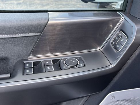 New 2025 Ford F150 Lariat w/ Equipment Group 502A High image 11