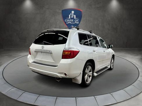Used 2010 Toyota Highlander Limited FWD image 5