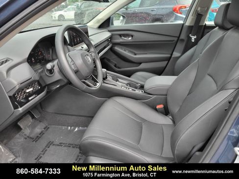 Used 2023 Honda Accord EX-L image 18