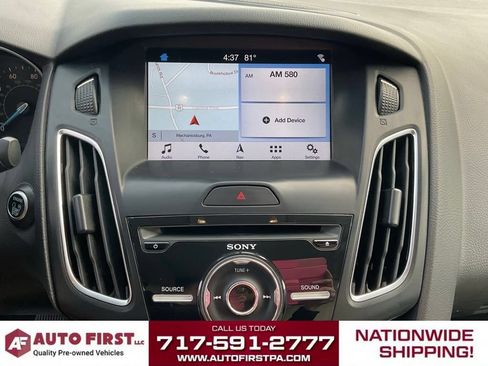 Used 2018 Ford Focus Titanium FWD image 24