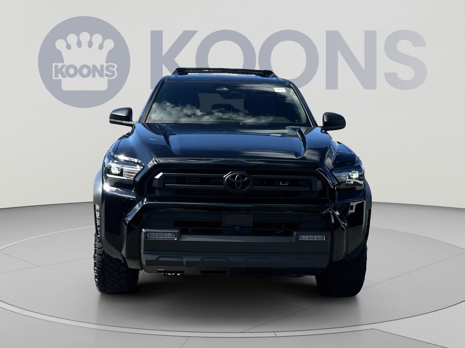 Used 2025 Toyota 4Runner SR5 AWD/4WD image 4