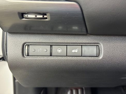 New 2026 Nissan Pathfinder Rock Creek w/ Rock Creek Premium Package AWD/4WD image 24