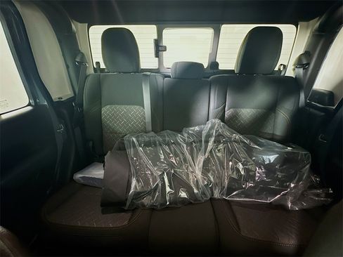 New 2026 Jeep Gladiator Mojave image 10