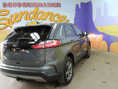 Used 2024 Ford Edge SEL w/ Convenience Package AWD/4WD image 8