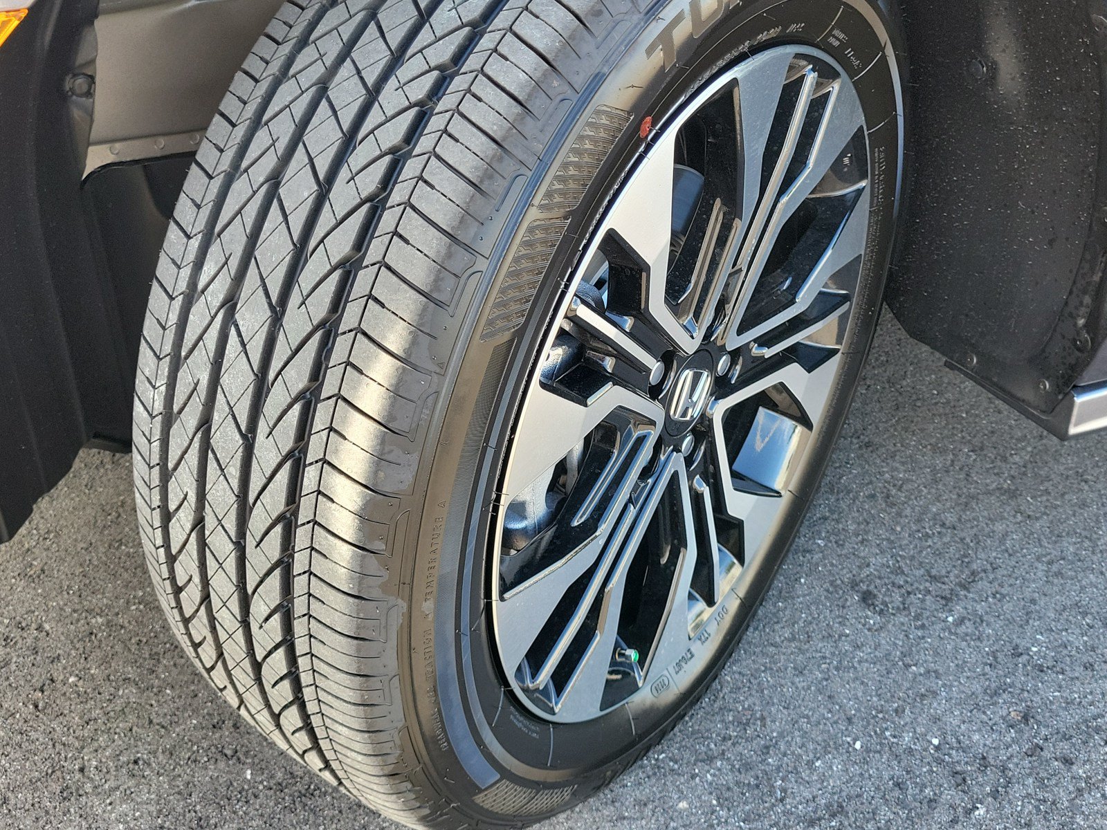 New 2027 Honda Odyssey Elite image 11
