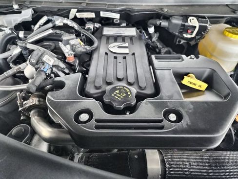 New 2026 RAM 2500 Big Horn AWD/4WD image 33