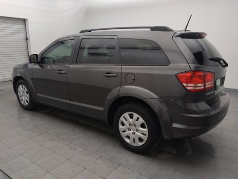 Used 2020 Dodge Journey SE FWD image 3