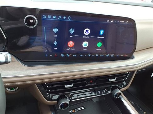 New 2026 Chevrolet Tahoe High Country image 13