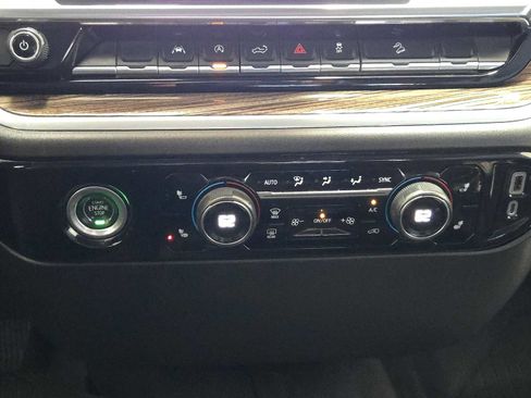 Certified 2022 Chevrolet Silverado 1500 LT image 19