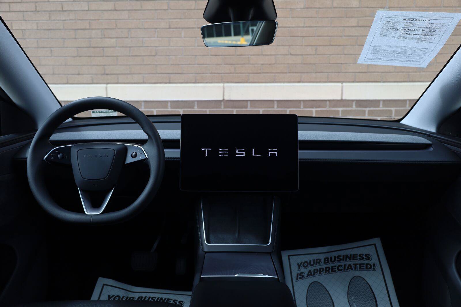 Used 2026 Tesla Model Y Long Range AWD/4WD image 31