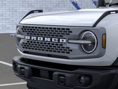 New 2026 Ford Bronco Badlands AWD/4WD image 19